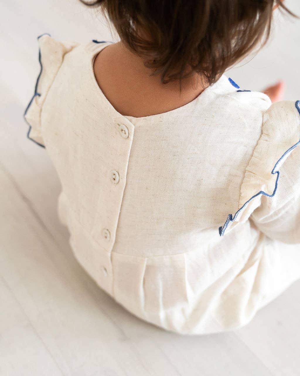 Atrani Embroidered Baby Romper & Headband (Organic): Natural / 0-3M